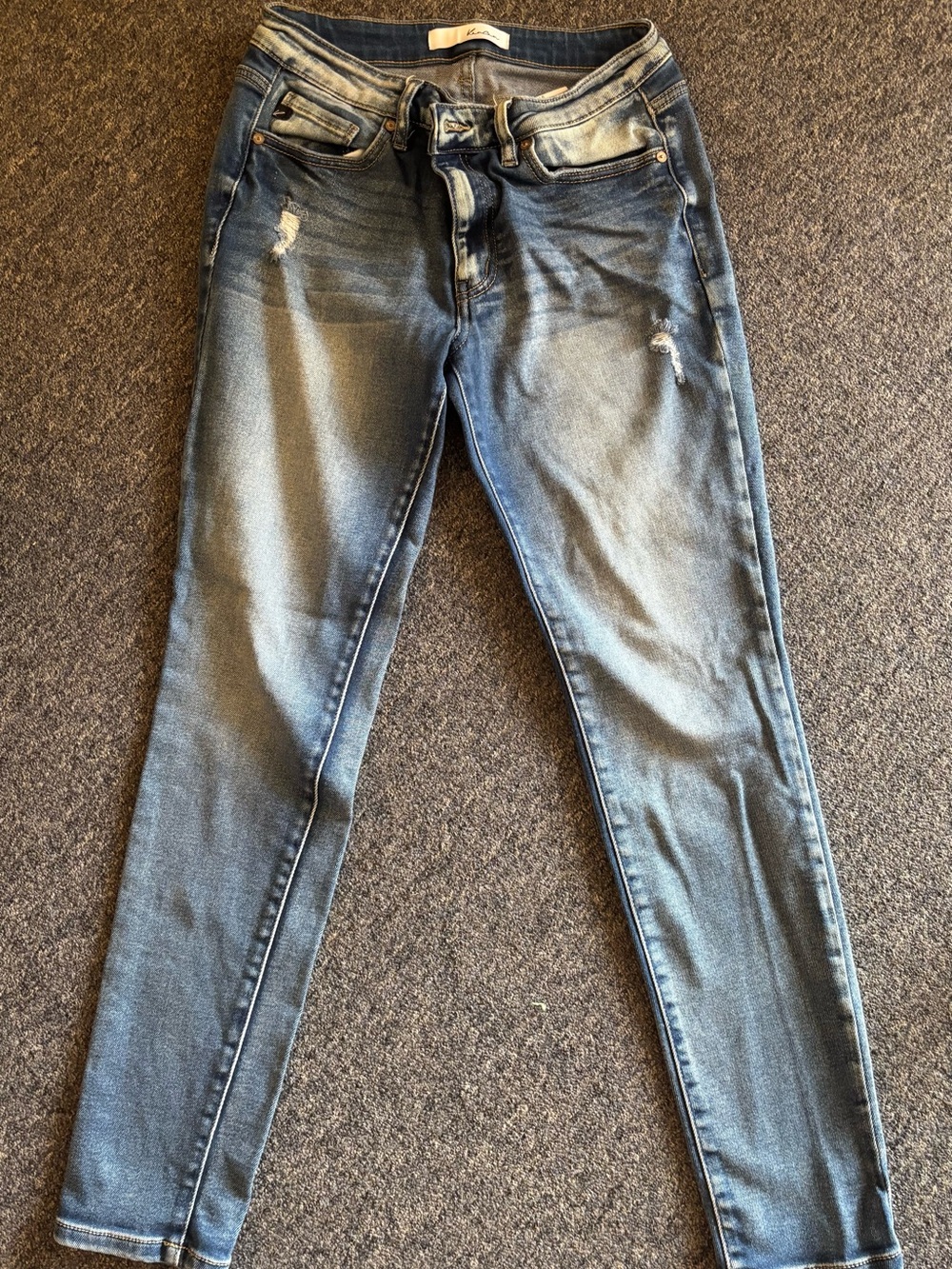 KanCan Women's Light Blue Skinny Jeans - Faded Wash